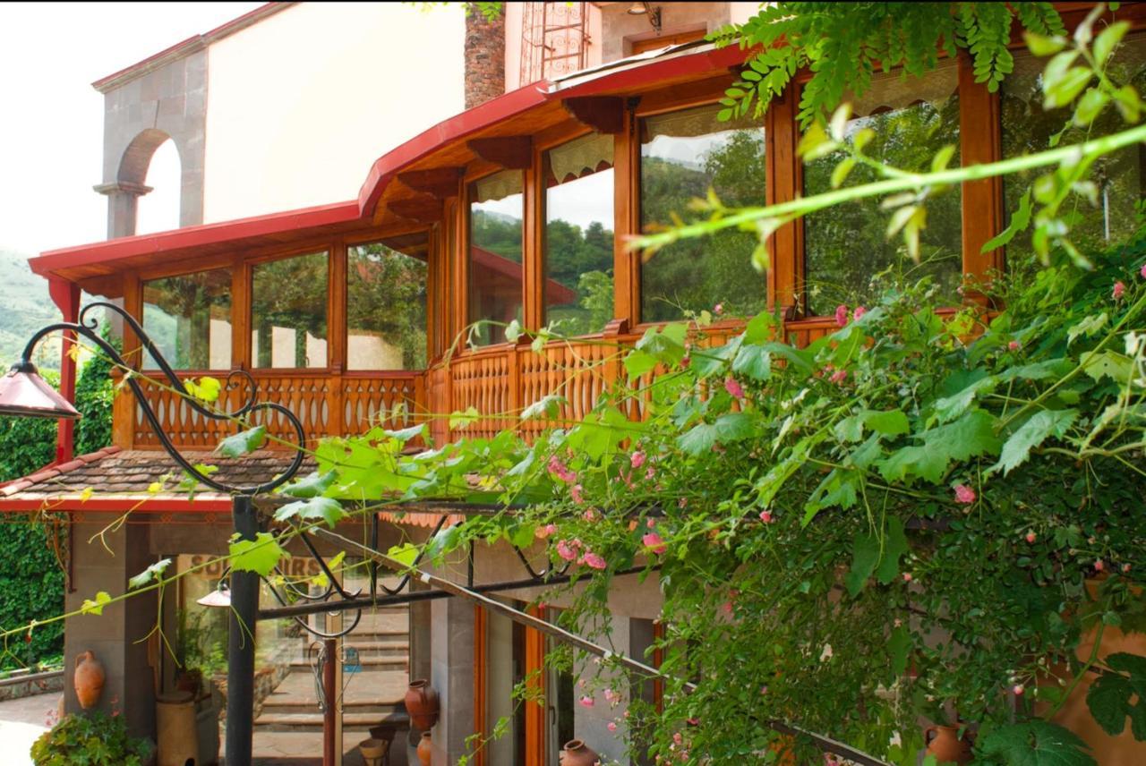 Hotel Mirhav