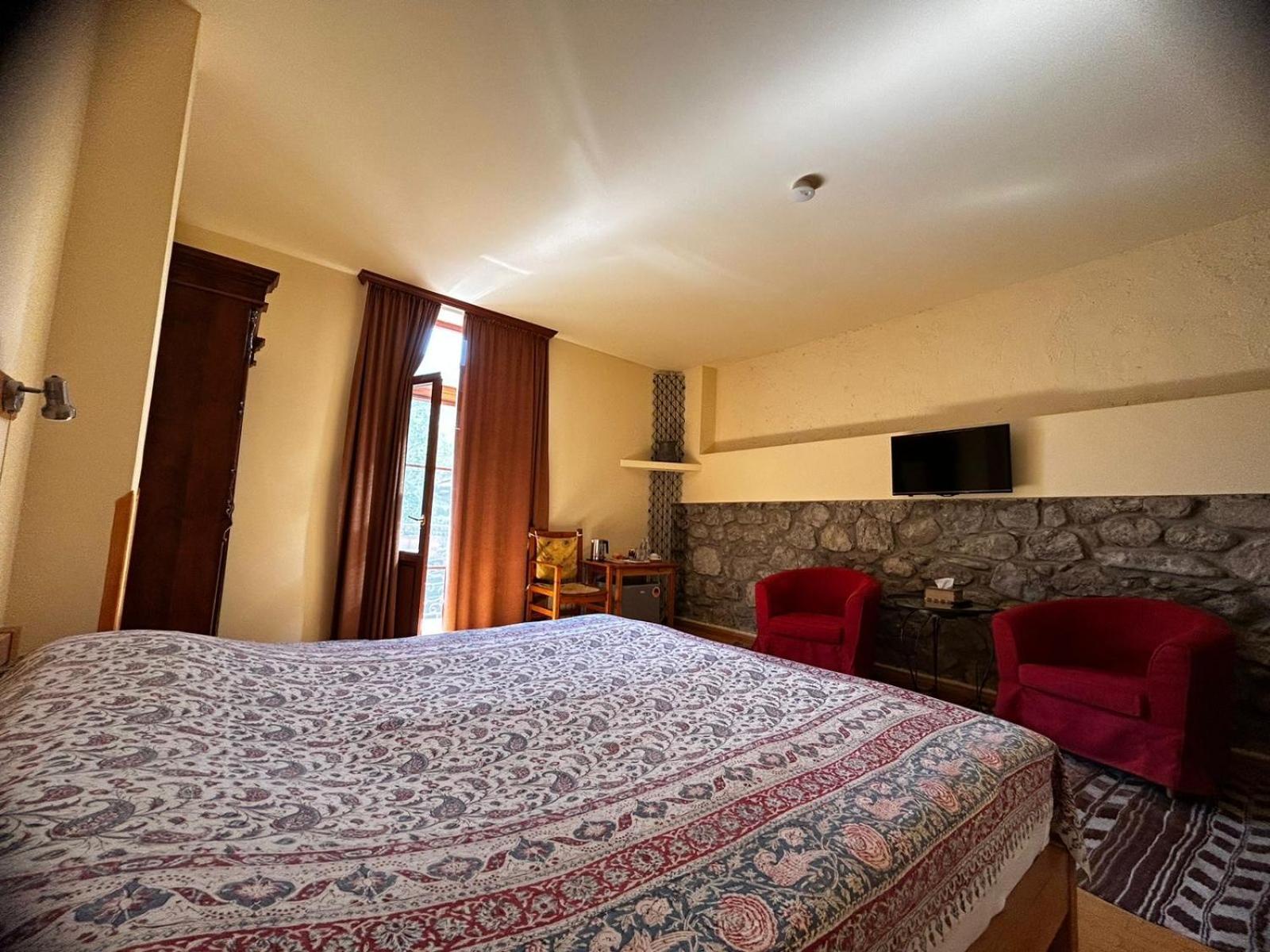 мирав Отель 3*
